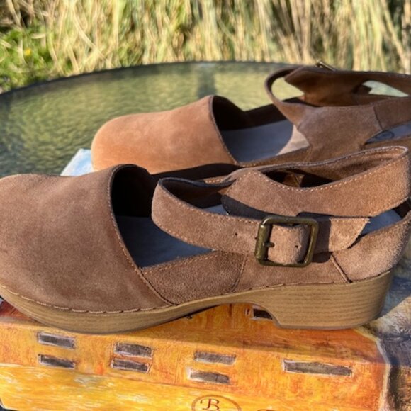 Bella Vita Jaycina Brown Suede Contemporary Clog 9WW - Picture 3 of 7